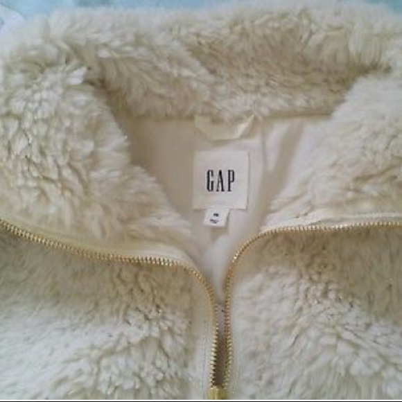 Faux fur long white coat - Picture 3 of 3